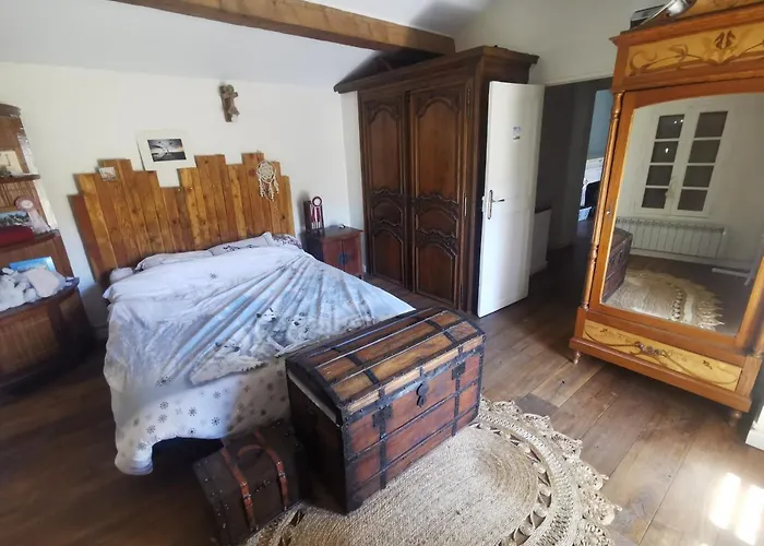 Loue Maison De Village A Hyeres/ Les Borrels * Ιέρ